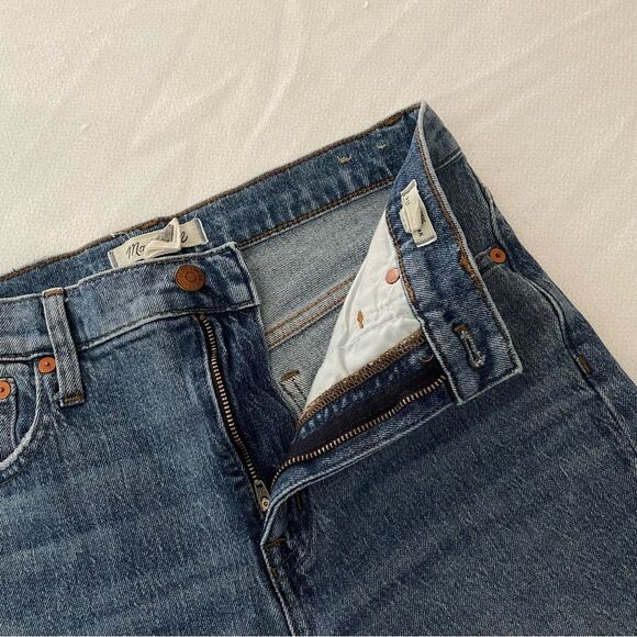 Madewell Classic High Rise Cropped Straight Jeans in Peralta Wash Size 26 AA596 - Picture 6 of 13